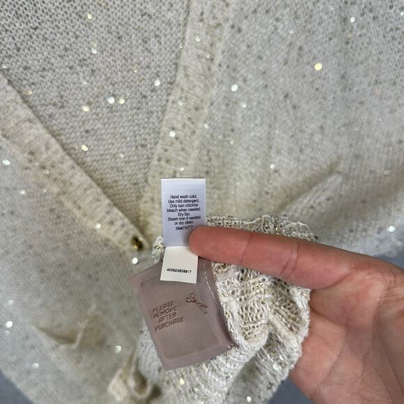 Jennifer Lopez Sweater Womens Medium Cream Sequins Cardigan Short Sleeve V-Neck - Picture 6 of 10